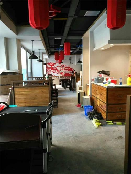 贛州店麻辣英雄火鍋桌